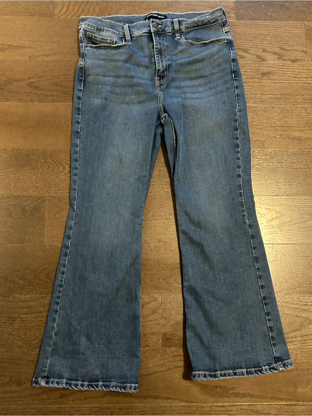 Calvin Klein Jeans Cropped Flare High Rise Medium Wash Blue Denim 14 Petite